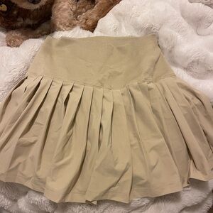 Wilson tennis skirt size small